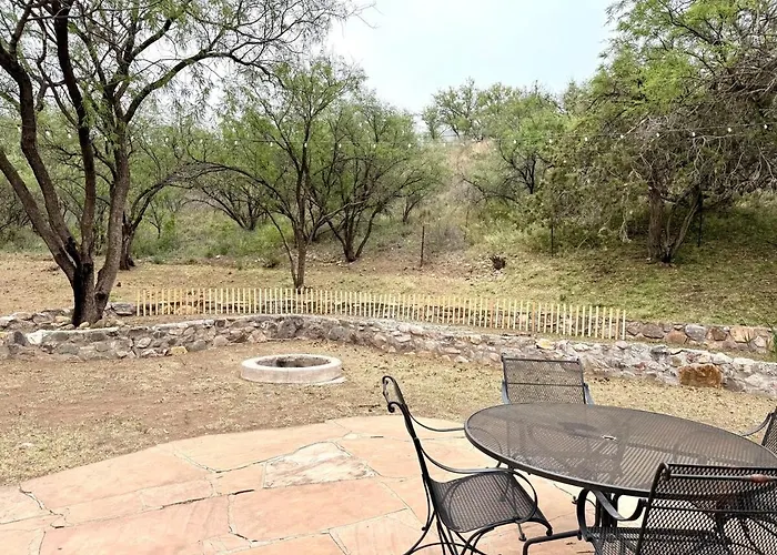 Peaceful Family Friendly With Fire Pit & Volleyball Court *