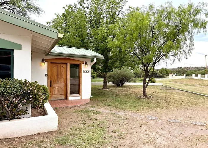 Holiday home Peaceful Family Friendly With Fire Pit & Volleyball Court *